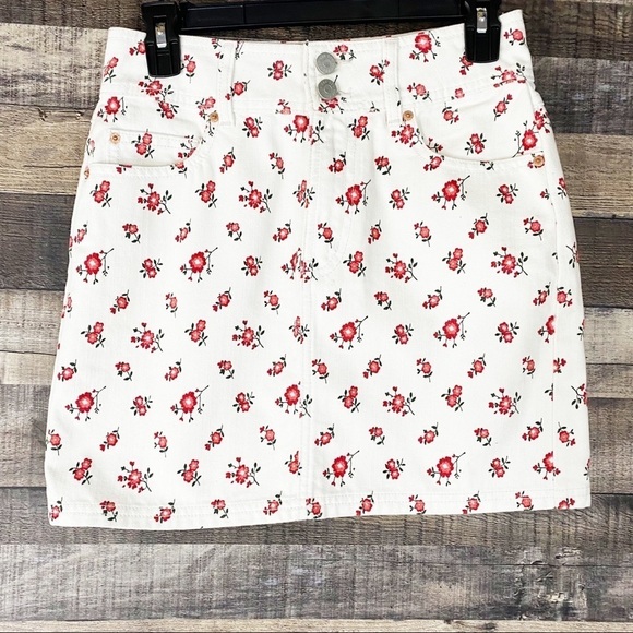 Urban Outfitters UO BDG Floral White Y2K Denim Skirt - Picture 1 of 6